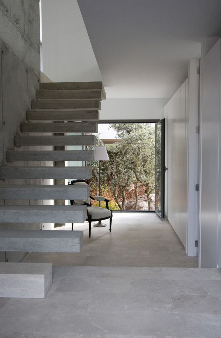 Casa mar de encinas escalera