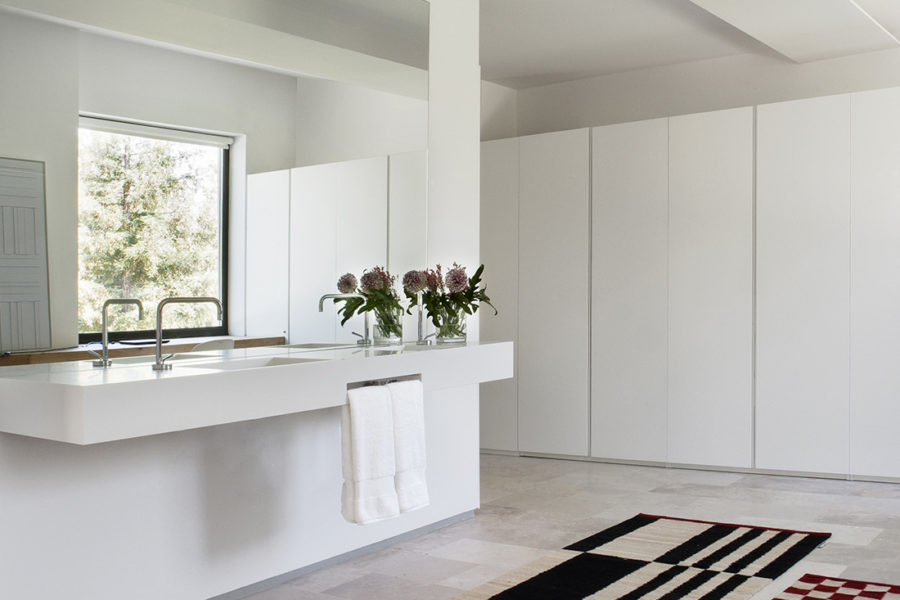 Baño principal de la vivienda reformada en La Moraleja