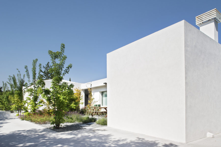 Fachada principal, vivienda reformada La Moraleja