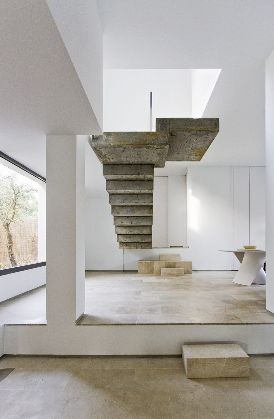 Casa c 51 escalera 01