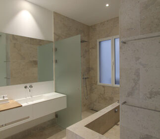 Reforma Integral Almagro cuarto de baño